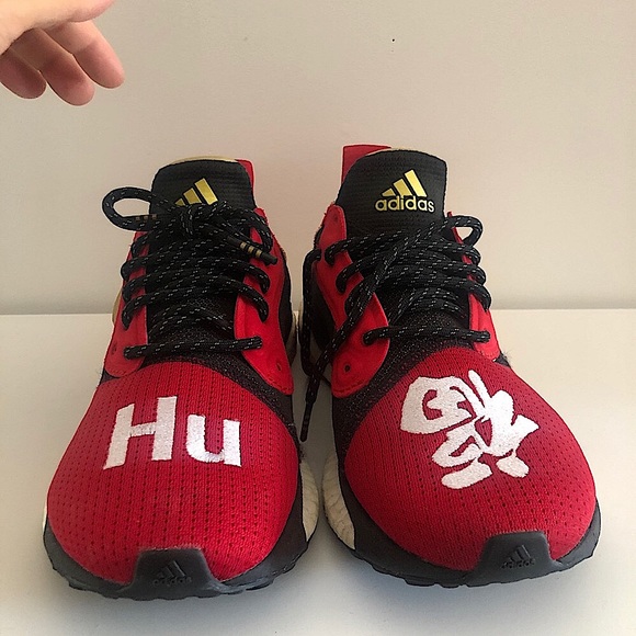 Pharrell x Solar Hu Glide ST Chinese New Year - Picture 2 of 8